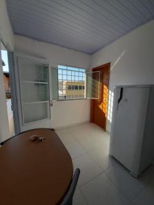 Apt com ótima localização, com Wi-fi, próximo do Shopping e Aeroporto