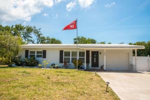 CasaHelena Poolside Paradise,Heated Pool,5min to Beach,IRB Clearwater,BBQ