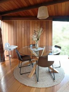 Wilderness Retreat 10mins to CBD, bath tub, BBQ