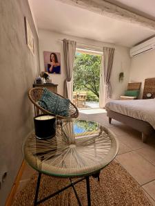 Maisons d'hotes Pierres-Blanches : photos des chambres