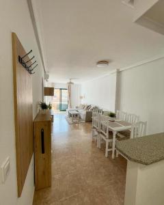 Apartment Pura Vida with seaview, 500m from beach, Cabo Roig