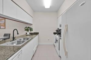 Charming 1Bed 1Bath Overlooking Brickell’s Skyline