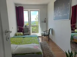 Pokój dwuosobowy z balkonem Gdańsk Zakosy 29 - Emaus