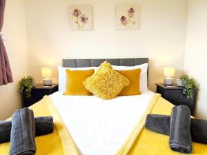 Terrance House, modern, spacious