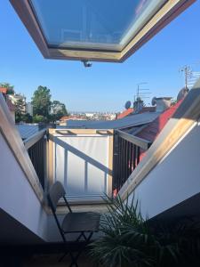 Art Peaceful Historical city center apartment