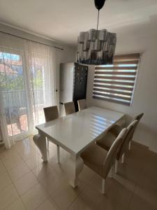 Gretas self-check in apartment