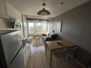 Sete, Studio en bord de mer, vue imprenable