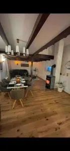 Lovely villa Monte close to Cologne with three bedrooms and one bathroom - Frechen