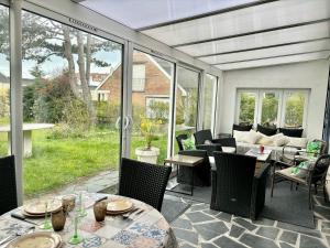 Villas Villa EOLE - A 200 metres de la plage : photos des chambres