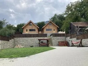Long Rock Chalets - Făgetul Ierii Long Rock Chalets - Făgetul Ierii