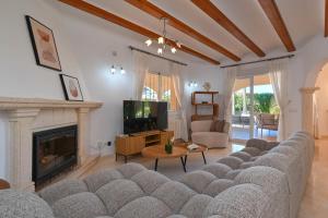 Esperanza by Aguilarent