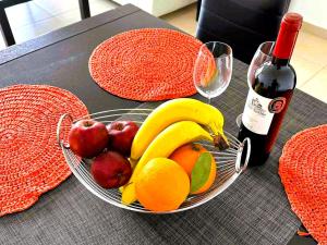 ELYSIA PARK - 2 BED SEAVIEW APT