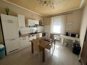 Palminas Monteur FeWo EG - 3hvězdičkové hotely ve městě Merzig