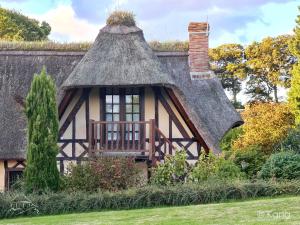 Chaumière à létang des anémones