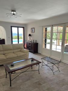 Villas Villa in Provence - Amazing View from Pool Terrace : photos des chambres