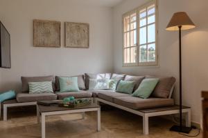 Provenzalisches Haus Homard - mit privatem Garten und Meerblick by Riviera HomeLife