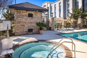 Hampton Inn & Suites Manteca
