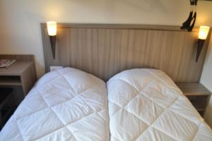 Hotels Initial by Balladins Bethune : Chambre Lits Jumeaux