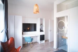 New Elegance Suites Guesthouse img59