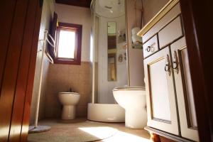 Villa Ada con Piscina, Jardin y Parking 9,3