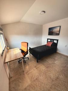 Casa Naranja