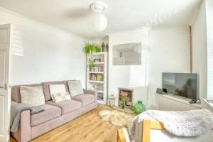 Cosy town house near The Castle - Pass the Keys