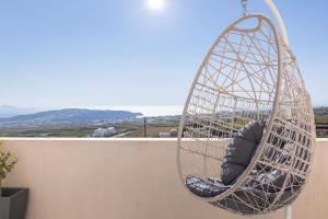 Cinnamon Villa with Private Hot Tub