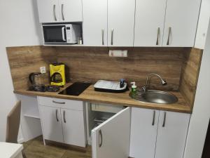 Apartament 12 z ogródkiem , grillem i tarasem