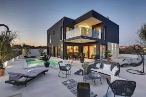 Villa Orion - Станга