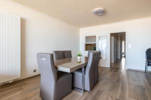 BEL AIR HOLIDAY - Comfortable 2-bedroom apartment with magnificent sea view T74