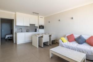 Renovated Studio with Amazing Seaview T119