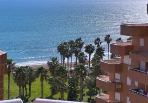 Apartamento en Vistamar III 1ra línea de playa vistas al mar y montaña - El Borseral