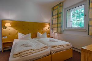 See Hotel Karlslust Chalets