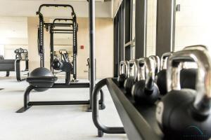 Luxurious 2BR Apartment at Boulevard Point Downtown Dubai by Deluxe Holiday Homes