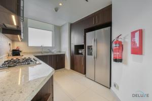 Luxurious 2BR Apartment at Boulevard Point Downtown Dubai by Deluxe Holiday Homes