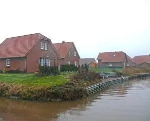 Ferienhaus in Grimersum mit Großem Garten - Wirdum