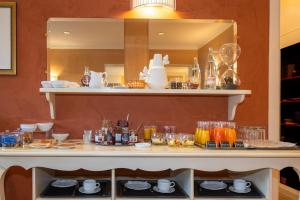 Hotels Cit'Hotel Logis De Brou, Bourg en Bresse : photos des chambres