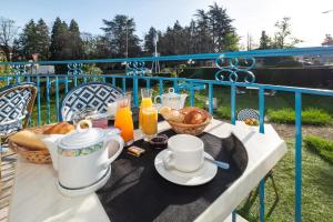 Hotels Cit'Hotel Logis De Brou, Bourg en Bresse : photos des chambres