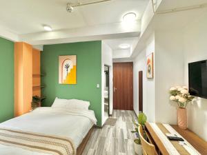 The Little Hanoi -Modern-Balcony