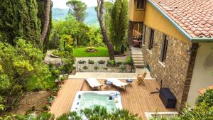 obrázek - Majestic Villa in Hills of Florence with Gardens Gym Jacuzzi and Sauna