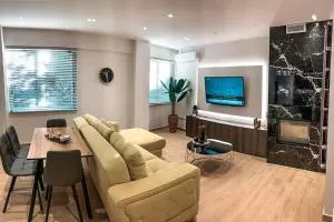 Iris Apartment Livadeia - Áyios Melétios