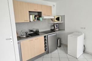 Appartement solaire duplex avec terrasse en bois