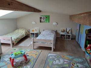 Maisons de vacances Charmante Villa avec piscine proche de St-Emilion : photos des chambres
