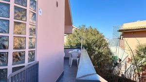 Palme 11 - Marcelli, bilocale con terrazzino, Residence Le Palme