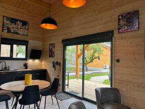 Les Chalets pres de Chalain : photos des chambres