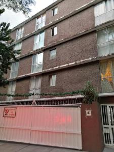 Amplio depto de 3 recámaras en colonia bohemia