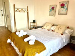 LUXURY SUITES MINERVA, Terraza Privada con Vistas Espectaculares - Comodidad y Estilo cerca de Todo"