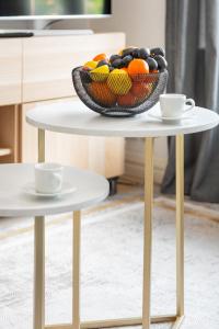 * Airy & Lightly Two Bed Apt in Fulham *