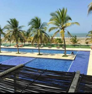 Cartagena vista directa al mar amplio apt con terraza privada