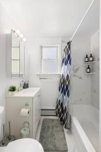 Comfy Cozy retreat - NYC & NWK w free parking